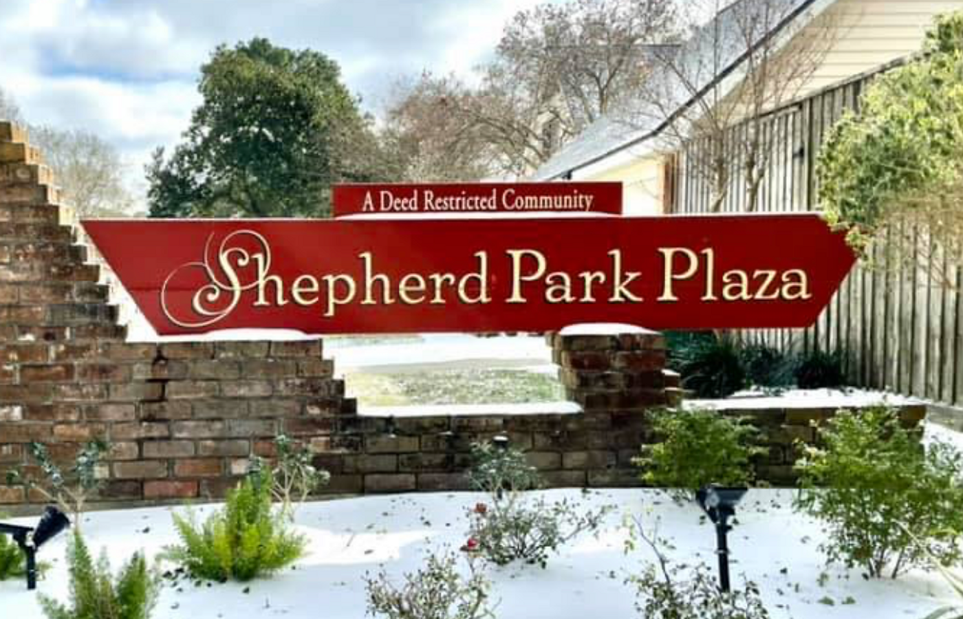 Shepherd Park Plaza neighborhood aerial or street view